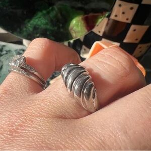 Mejuri Croissant Dome Ring